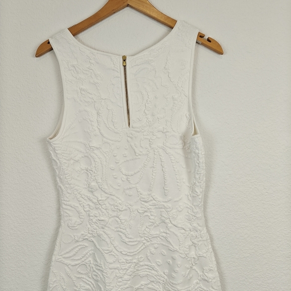 Lilly Pulitzer Tilly Sweater Textured Sleeveless Mini Dress In Resort White Sz S - Picture 12 of 13